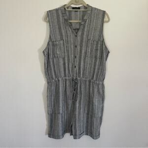 Sleeveless Striped Jumpsuit in Gray